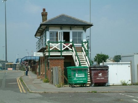 Newhaven Harbour 
Signalbox