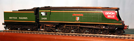 34011