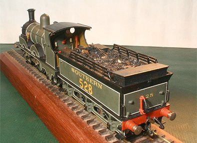 528