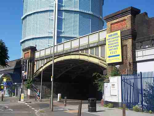 Prince of Wales Drive bridge, Battersea Par