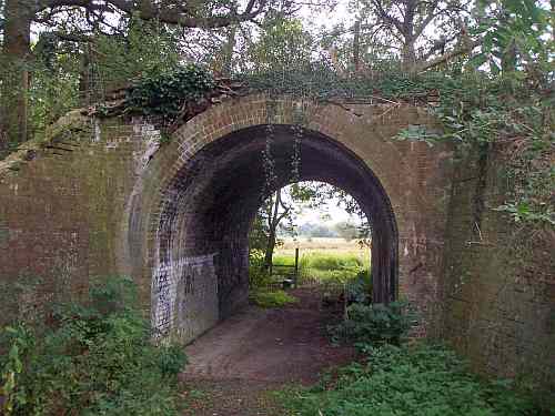 Peasmarsh bridge